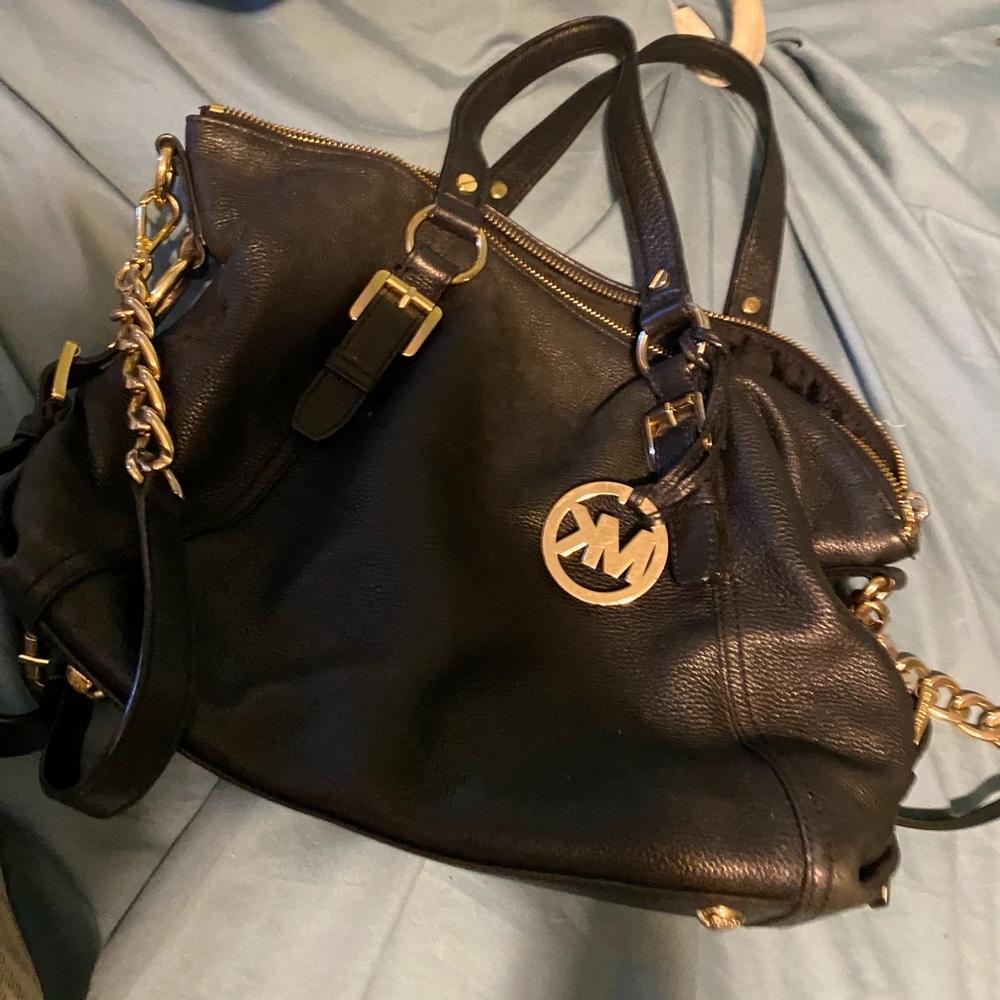 Michael Kors black leather purse